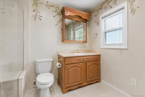 100 Cabot Road Massapequa NY 11758