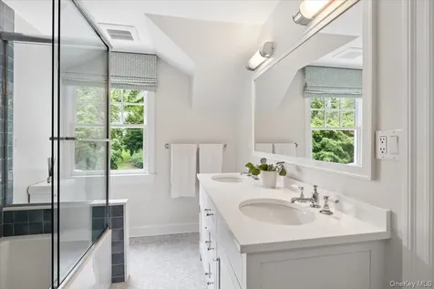 282 Evandale Road Scarsdale NY 10583