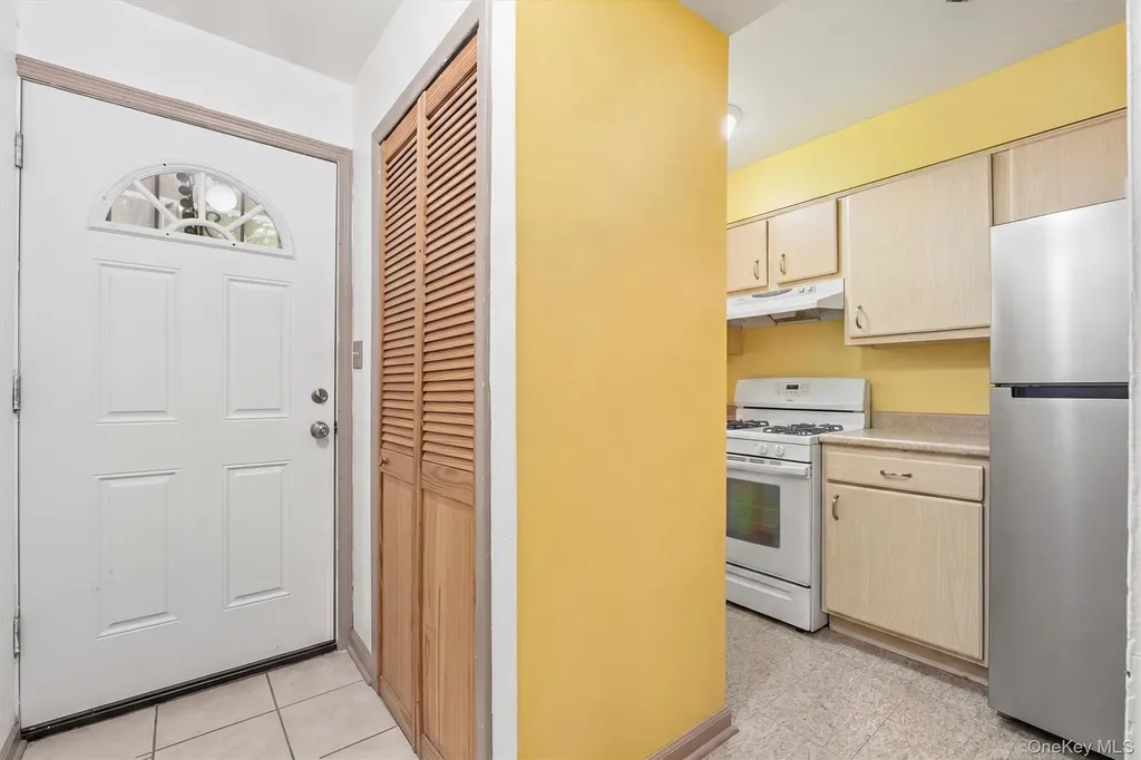 820 Leland Avenue Bronx NY 10473