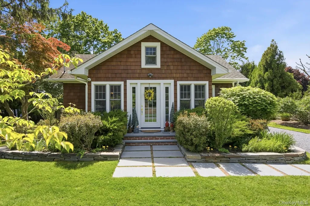36 Watchogue Avenue East Moriches NY 11940