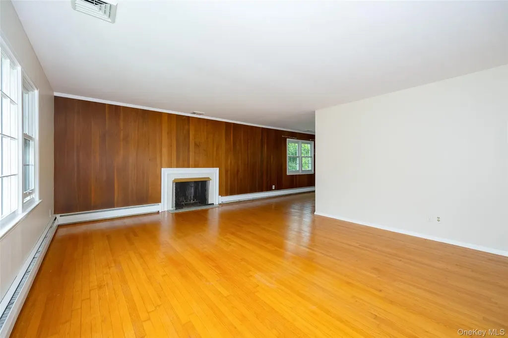5 Millbank Road Poughkeepsie NY 12603