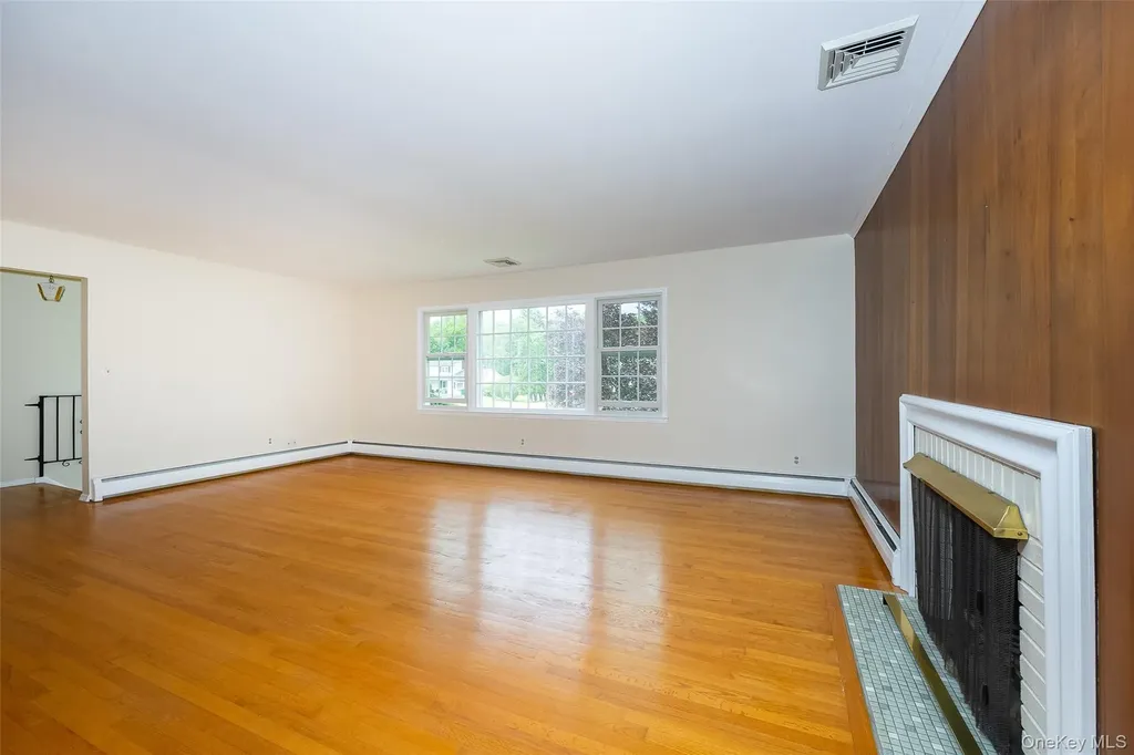 5 Millbank Road Poughkeepsie NY 12603