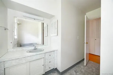 5 Millbank Road Poughkeepsie NY 12603