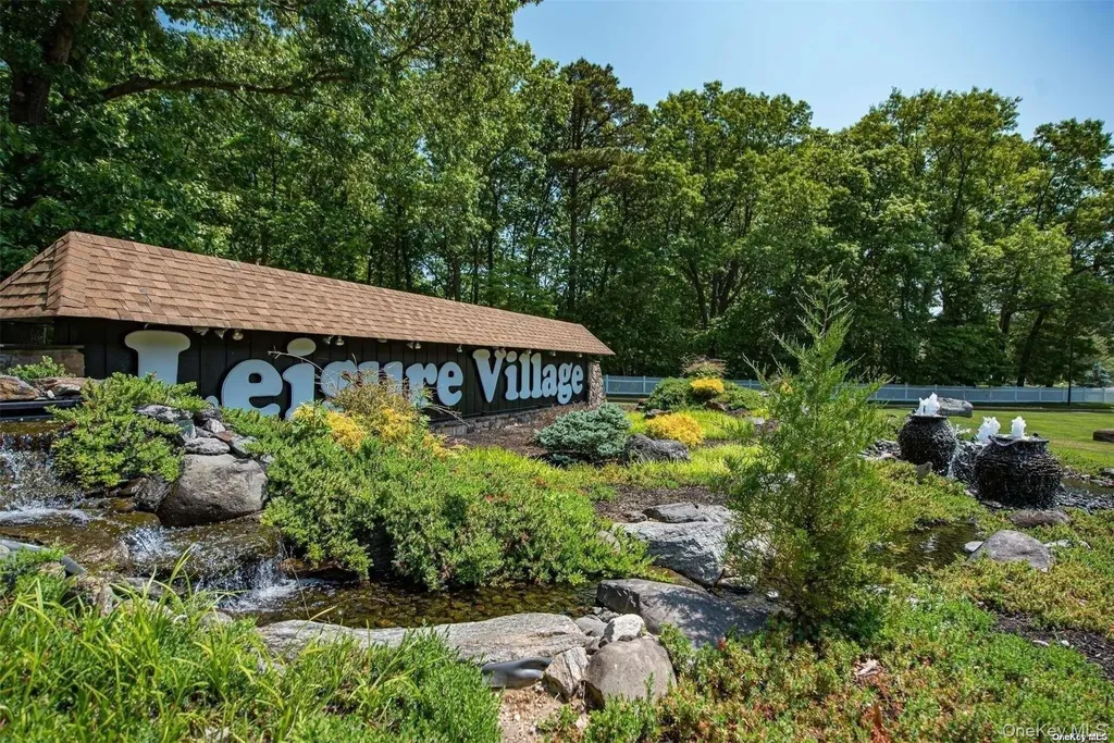 312 Woodbridge Drive Ridge NY 11961