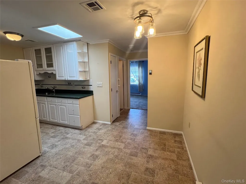 312 Woodbridge Drive Ridge NY 11961