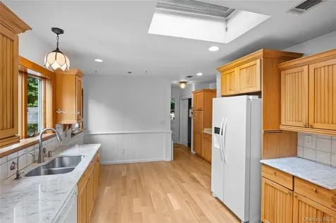 25 Sugar Toms Ridge East Norwich NY 11732