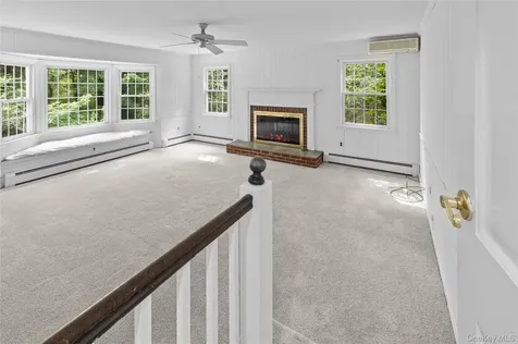25 Sugar Toms Ridge East Norwich NY 11732