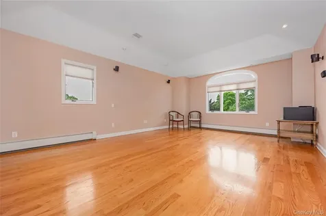 145 Washington Street Farmingdale NY 11735
