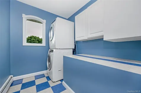 145 Washington Street Farmingdale NY 11735