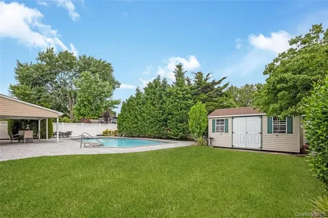 145 Washington Street Farmingdale NY 11735