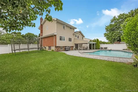 145 Washington Street Farmingdale NY 11735