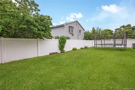 145 Washington Street Farmingdale NY 11735
