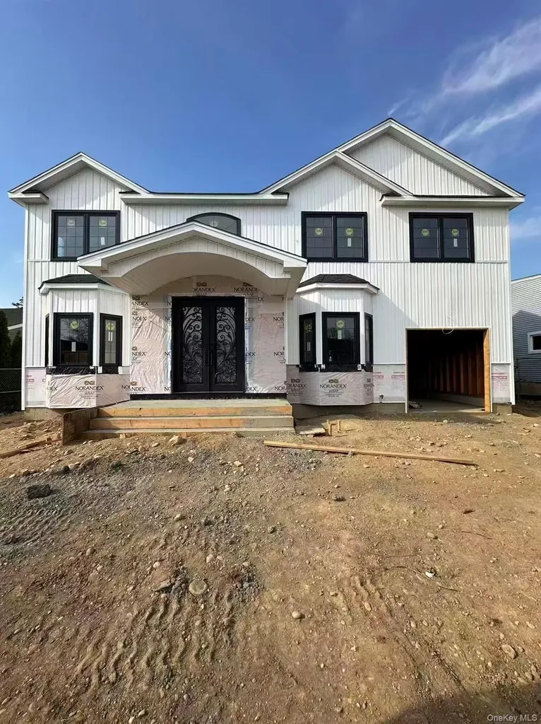 112 Columbia Drive Jericho NY 11753
