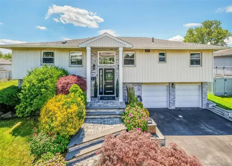 20 Russell Park Road Syosset NY 11791