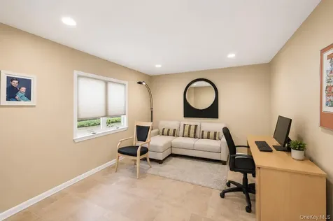 1319 Auerbach Avenue Hewlett Harbor NY 11557