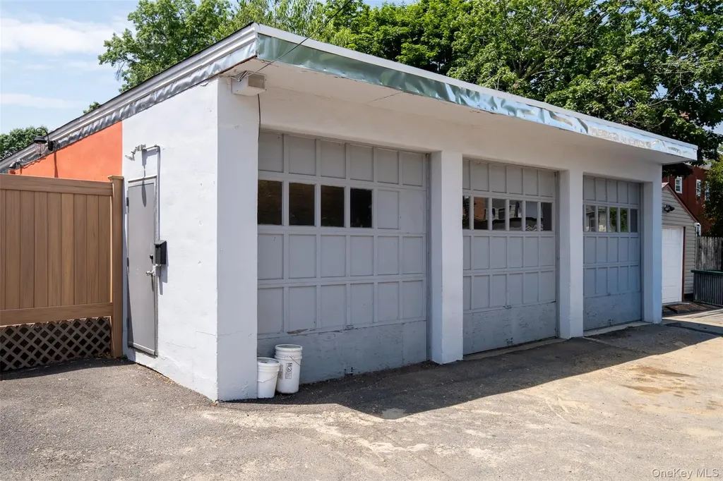 124-128 W Lincoln Avenue Mount Vernon NY 10550