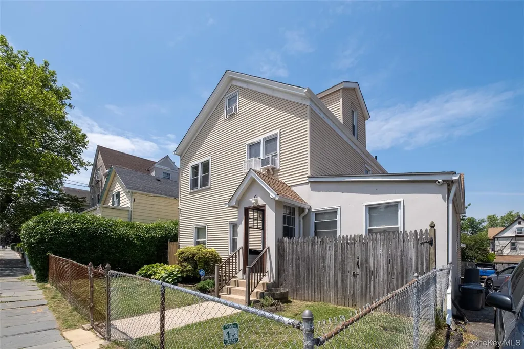 124-128 W Lincoln Avenue Mount Vernon NY 10550