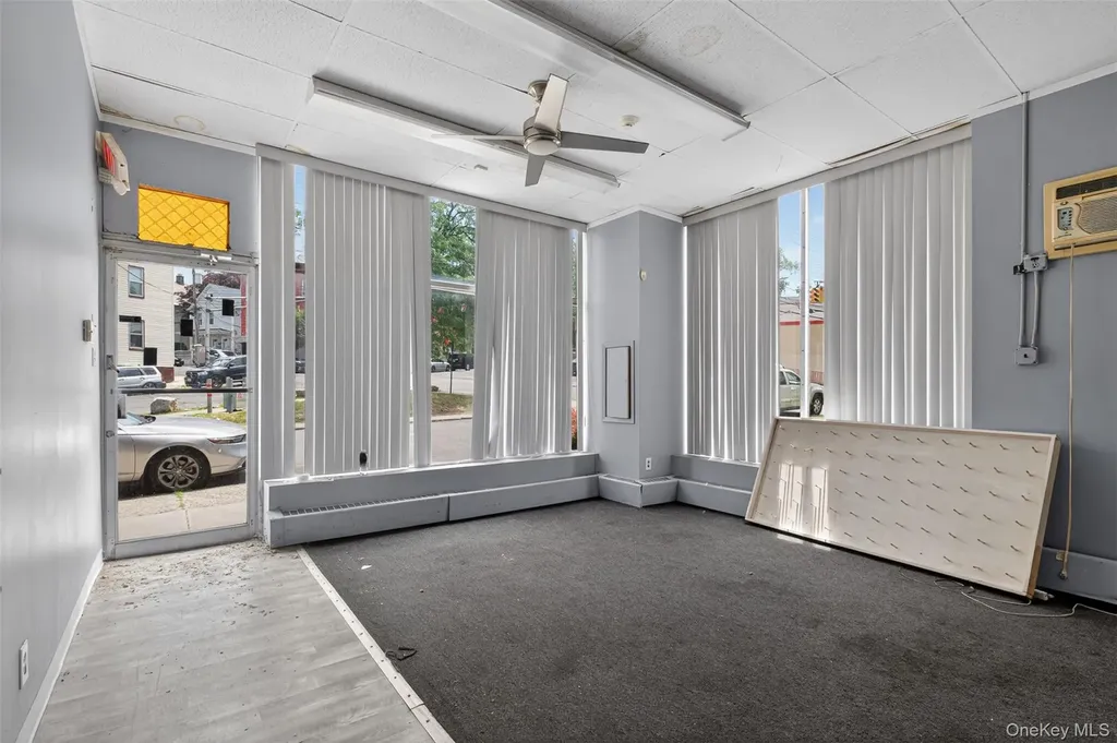 124-128 W Lincoln Avenue Mount Vernon NY 10550