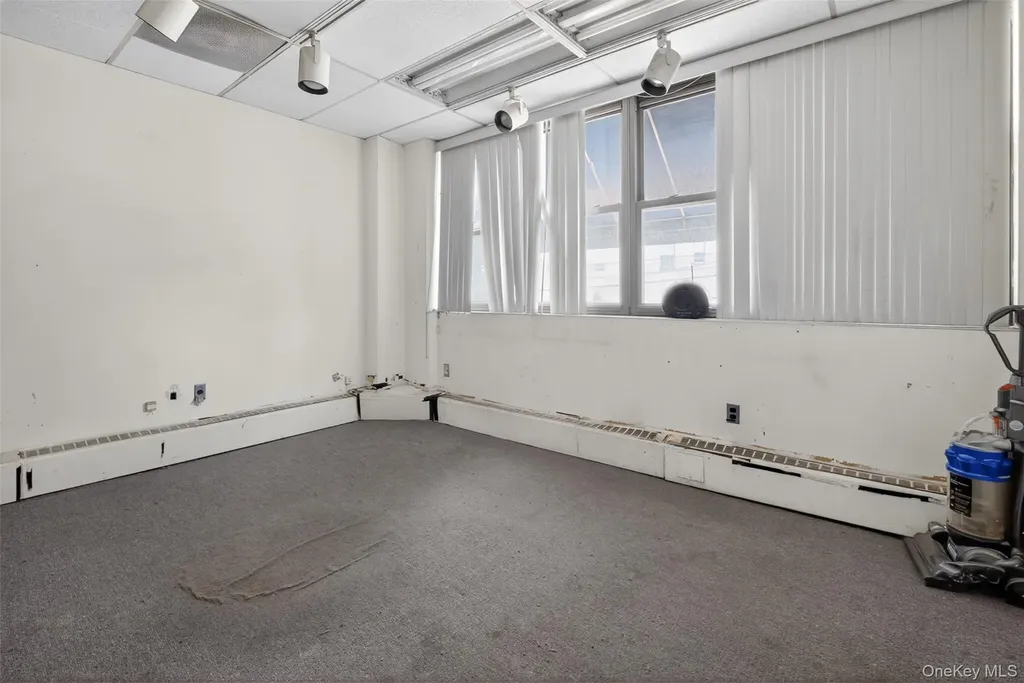 124-128 W Lincoln Avenue Mount Vernon NY 10550