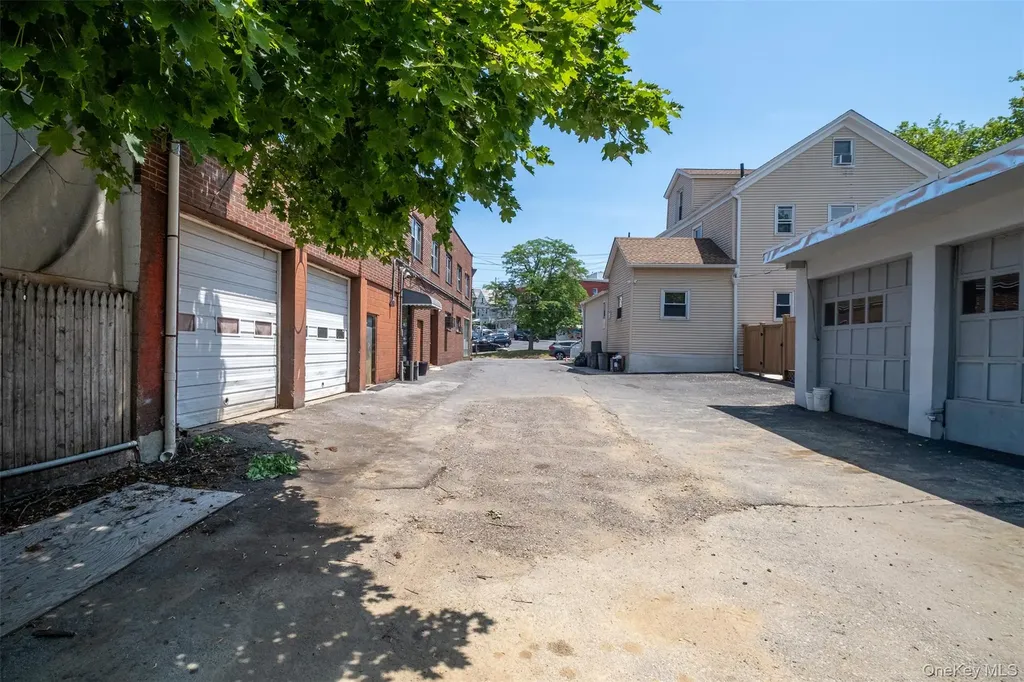 124-128 W Lincoln Avenue Mount Vernon NY 10550