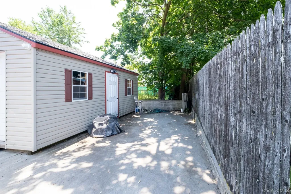 124-128 W Lincoln Avenue Mount Vernon NY 10550