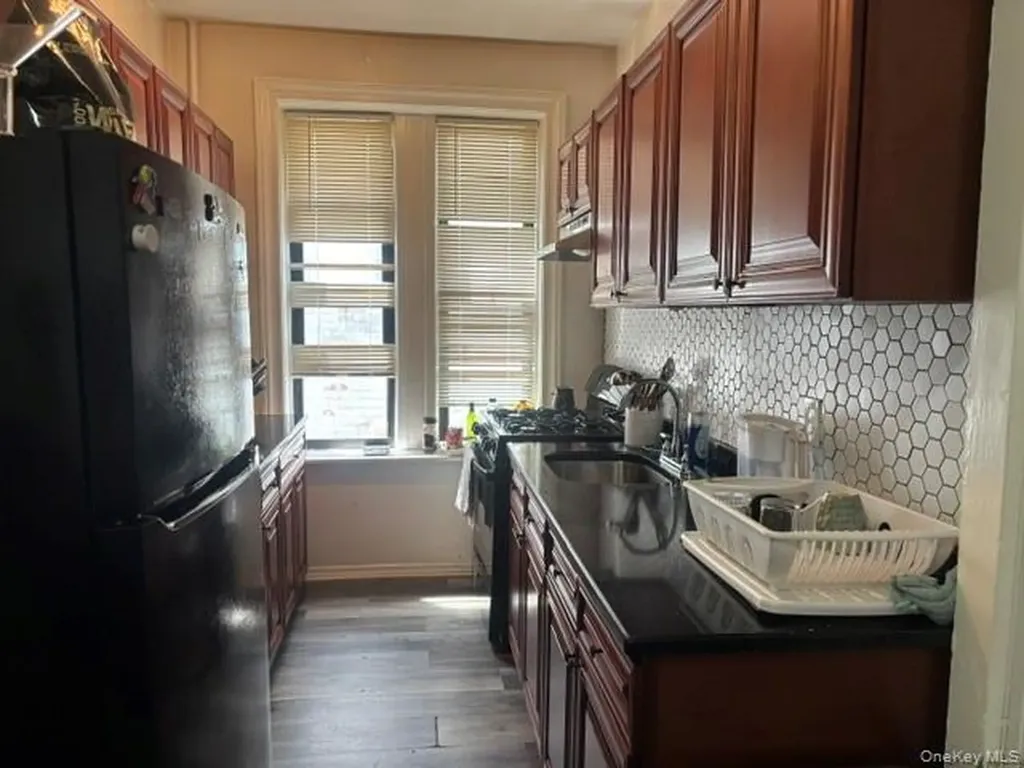 3220 81st Street East Elmhurst NY 11370