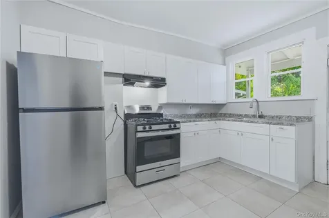 70 Vandeusen Street Kingston NY 12401