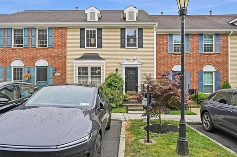 4 Cumberland Court Peekskill NY 10566