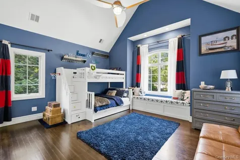 5 Buckingham Court Muttontown NY 11791