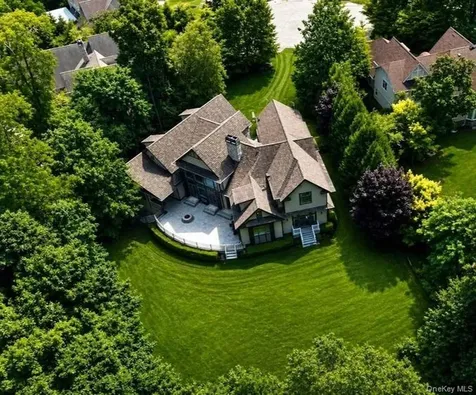 5 Buckingham Court Muttontown NY 11791
