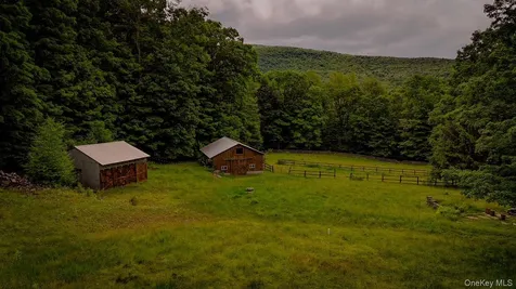 385 Sundown Road Grahamsville NY 12740