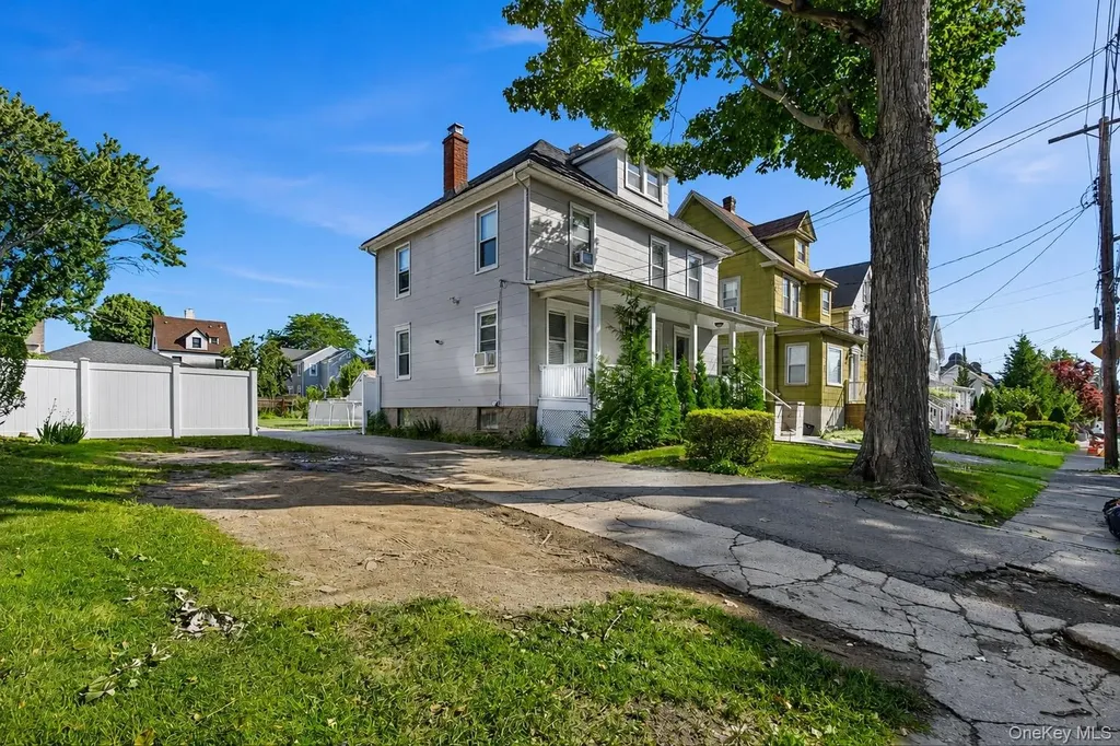 29 Saint Joseph Street New Rochelle NY 10805