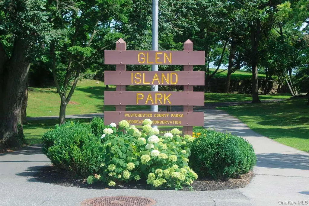 29 Saint Joseph Street New Rochelle NY 10805