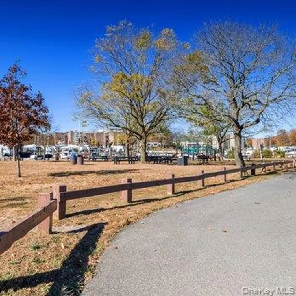 29 Saint Joseph Street New Rochelle NY 10805