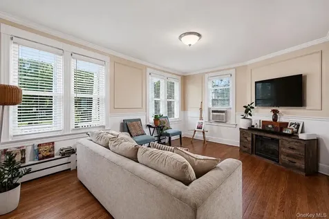 29 Saint Joseph Street New Rochelle NY 10805