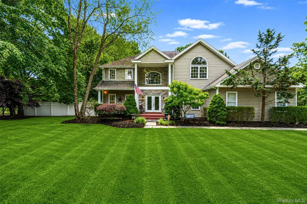 17 Esplanade Drive Patchogue NY 11772