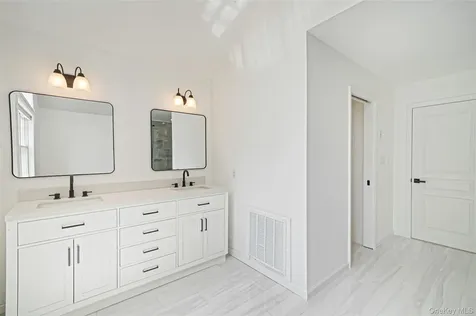 17 Esplanade Drive Patchogue NY 11772