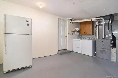 119 Candlewood Drive Yonkers NY 10710