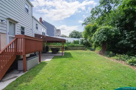 119 Candlewood Drive Yonkers NY 10710