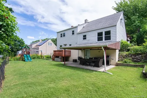 119 Candlewood Drive Yonkers NY 10710