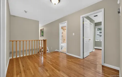 40 Pittoni Drive Commack NY 11725
