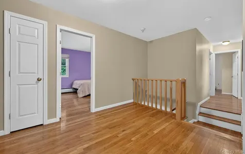 40 Pittoni Drive Commack NY 11725