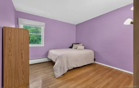 40 Pittoni Drive Commack NY 11725