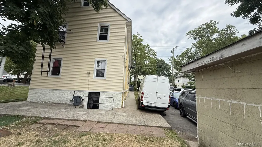 314 S 5th Avenue Mount Vernon NY 10550