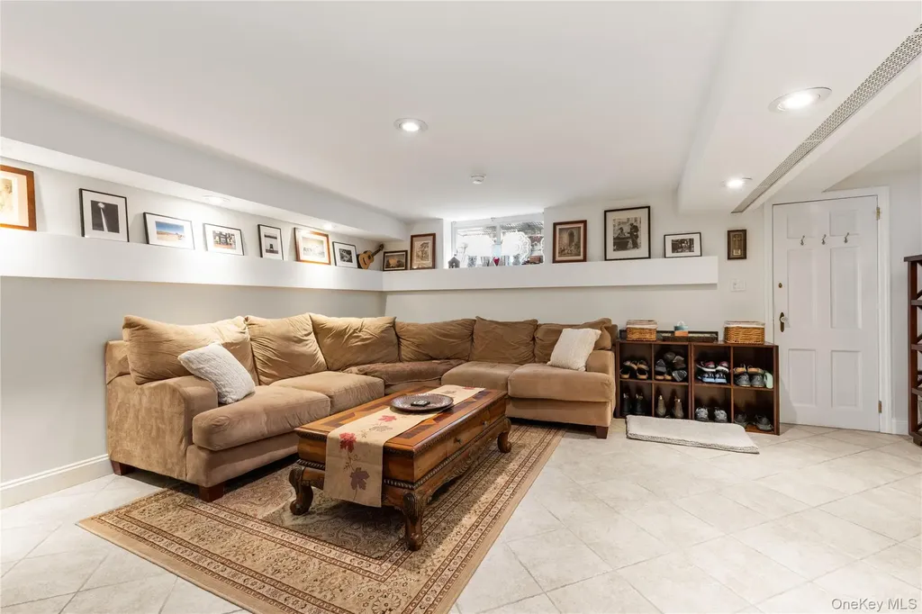 7718 83rd Street Glendale NY 11385