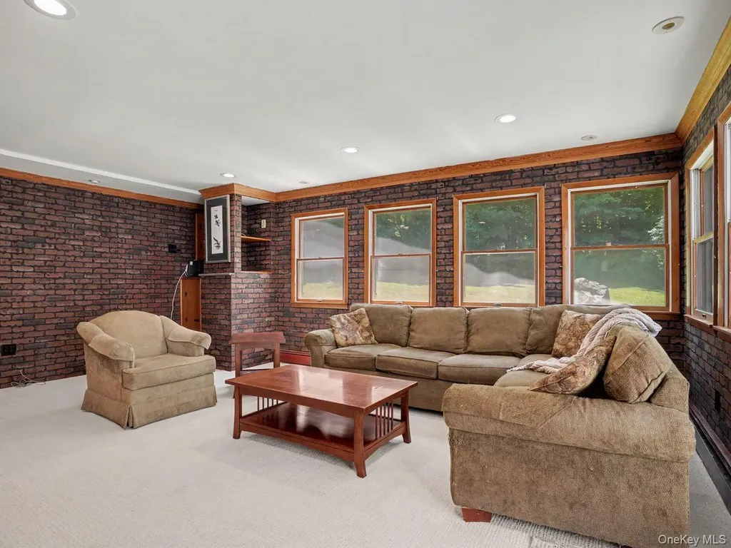 11 Leona Drive Brewster NY 10509