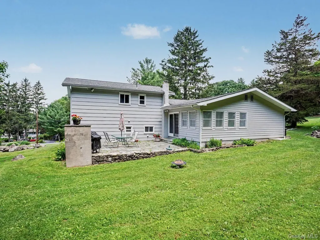 11 Leona Drive Brewster NY 10509