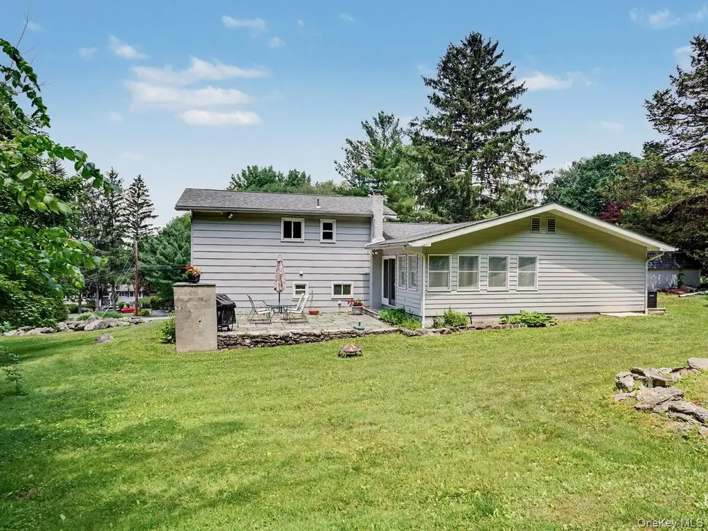11 Leona Drive Brewster NY 10509