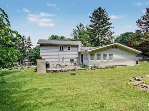 11 Leona Drive Brewster NY 10509
