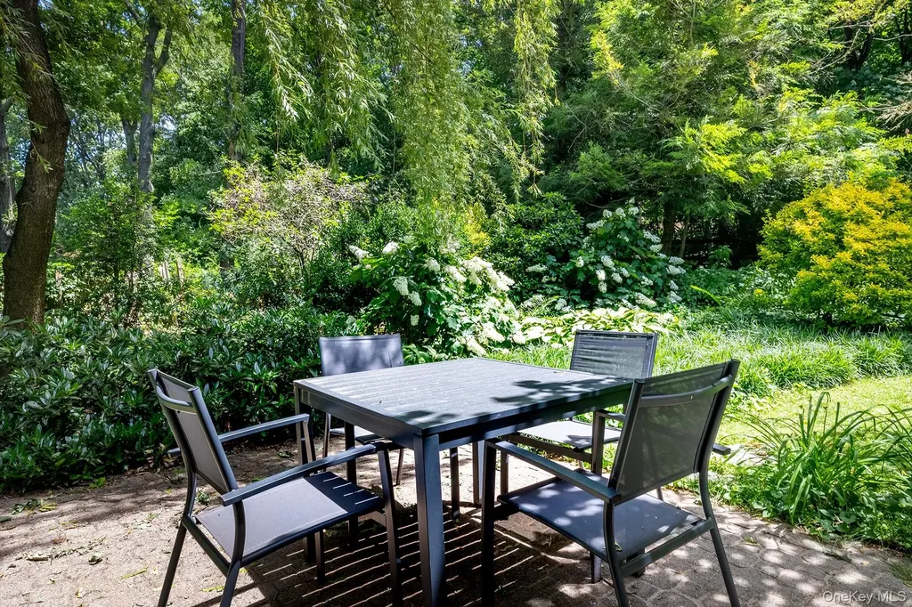2727 Palisade Avenue Bronx NY 10463